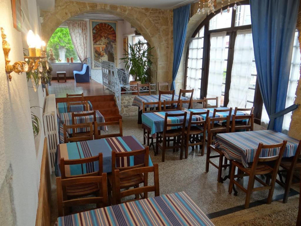Hotel Restaurant Des Thermes Castéra-Verduzan Εξωτερικό φωτογραφία