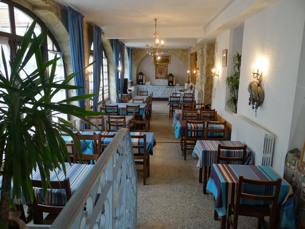 Hotel Restaurant Des Thermes Castéra-Verduzan Εξωτερικό φωτογραφία